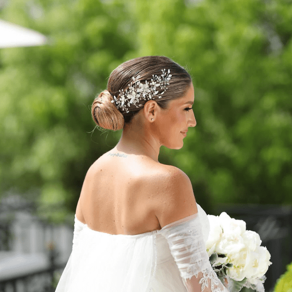 Halo headpiece on a model